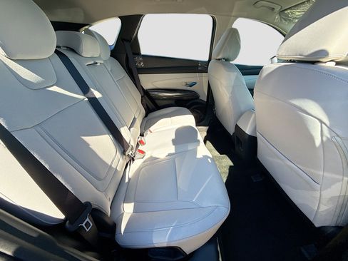 New 2026 Hyundai Tucson SE image 19