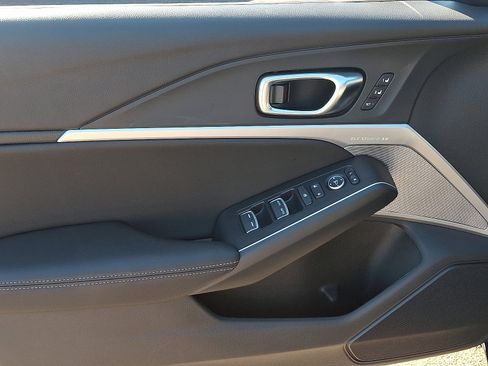 Certified 2025 Acura Integra A-Spec image 12