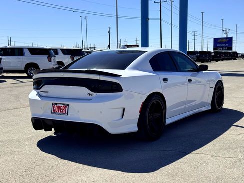 Used 2022 Dodge Charger R/T w/ Plus Group image 6