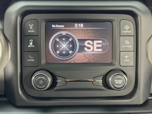 Used 2021 Jeep Wrangler Unlimited Sport image 23