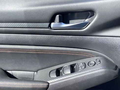 Used 2020 Nissan Altima 2.5 SR image 18