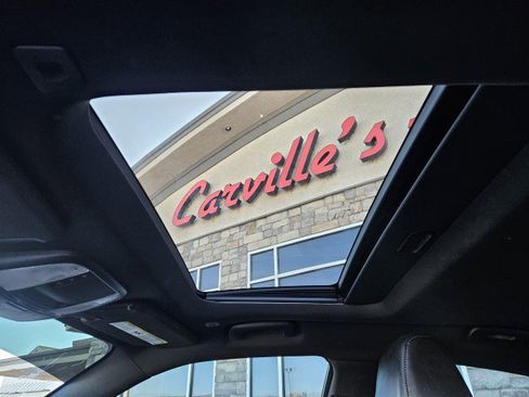 Used 2020 Dodge Charger SXT w/ Leather Interior Group image 22