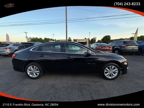 Used 2021 Chevrolet Malibu LT FWD image 6