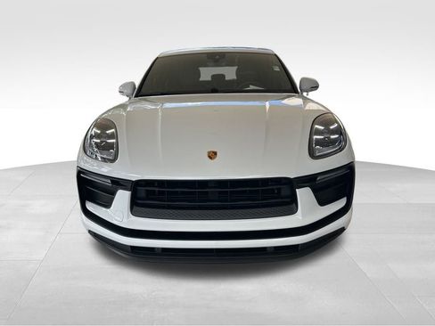 Used 2022 Porsche Macan image 13