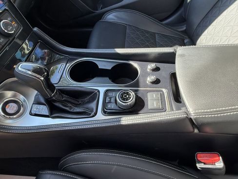 Used 2017 Nissan Maxima Platinum image 28