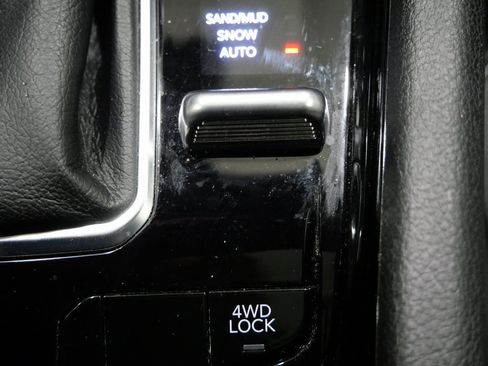 Used 2023 Jeep Compass Limited w/ Sun and Sound Group image 22