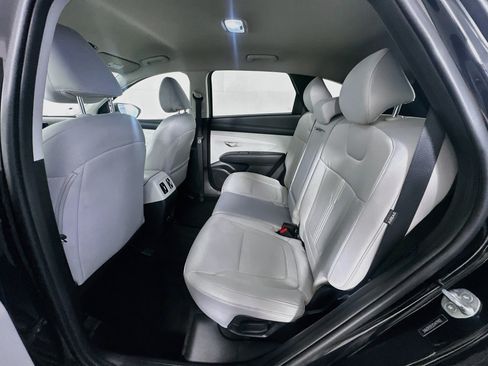 Used 2025 Hyundai Tucson SEL FWD image 26