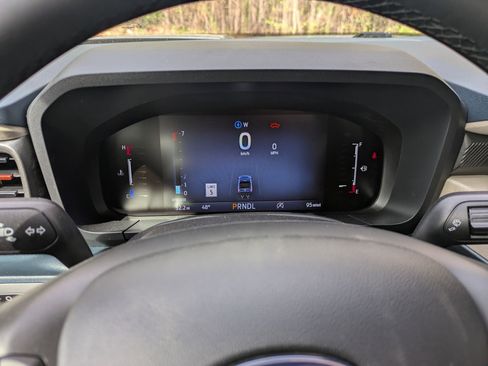 New 2026 Ford Maverick Lariat w/ 4K Tow Package AWD/4WD image 17