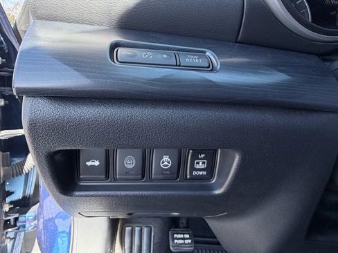 Used 2019 Nissan Maxima Platinum w/ Sport Mat Group image 12