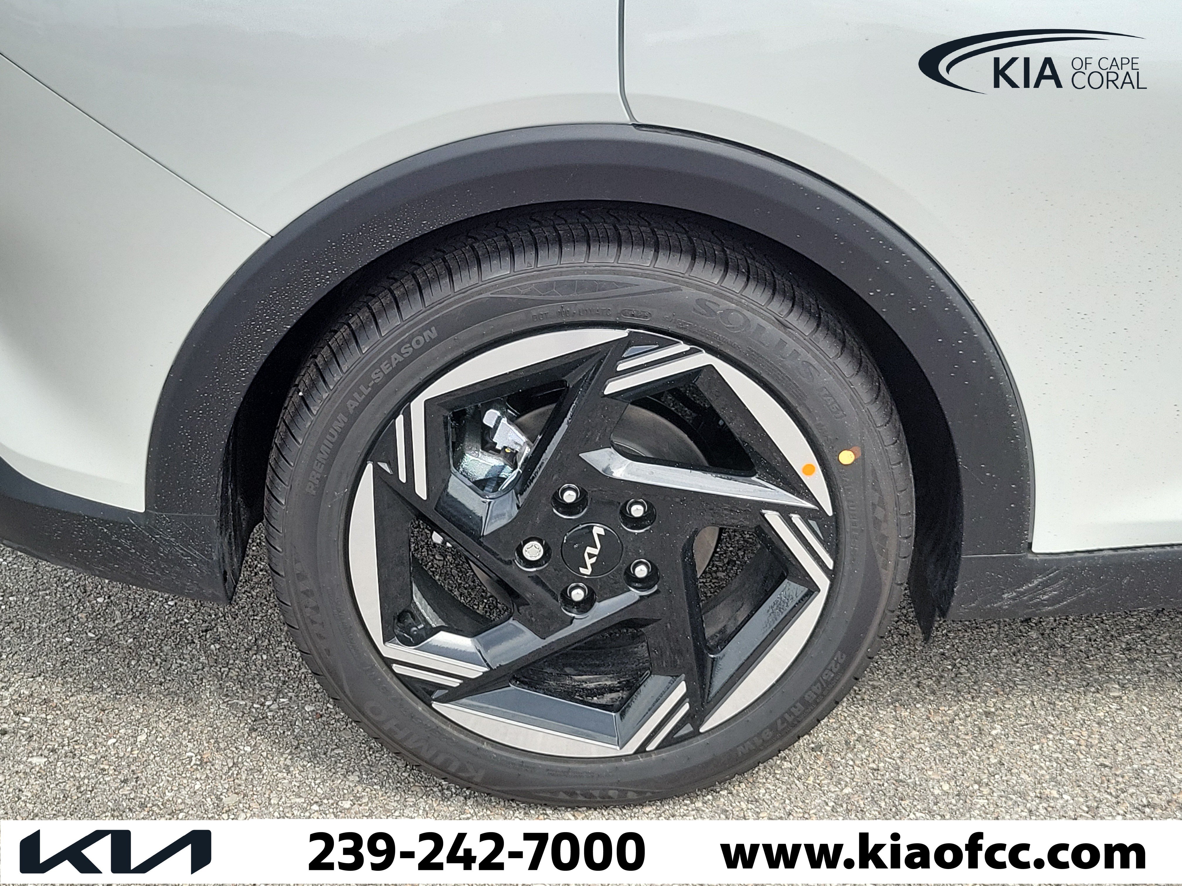 New 2026 Kia K4 EX FWD image 9