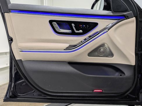 Used 2022 Mercedes-Benz S 500 4MATIC image 12