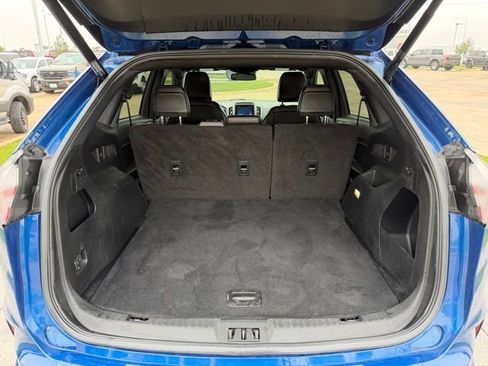 Used 2022 Ford Edge ST-Line image 7