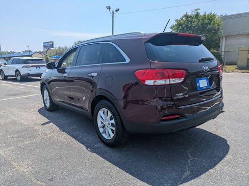 Used 2016 Kia Sorento LX FWD image 6
