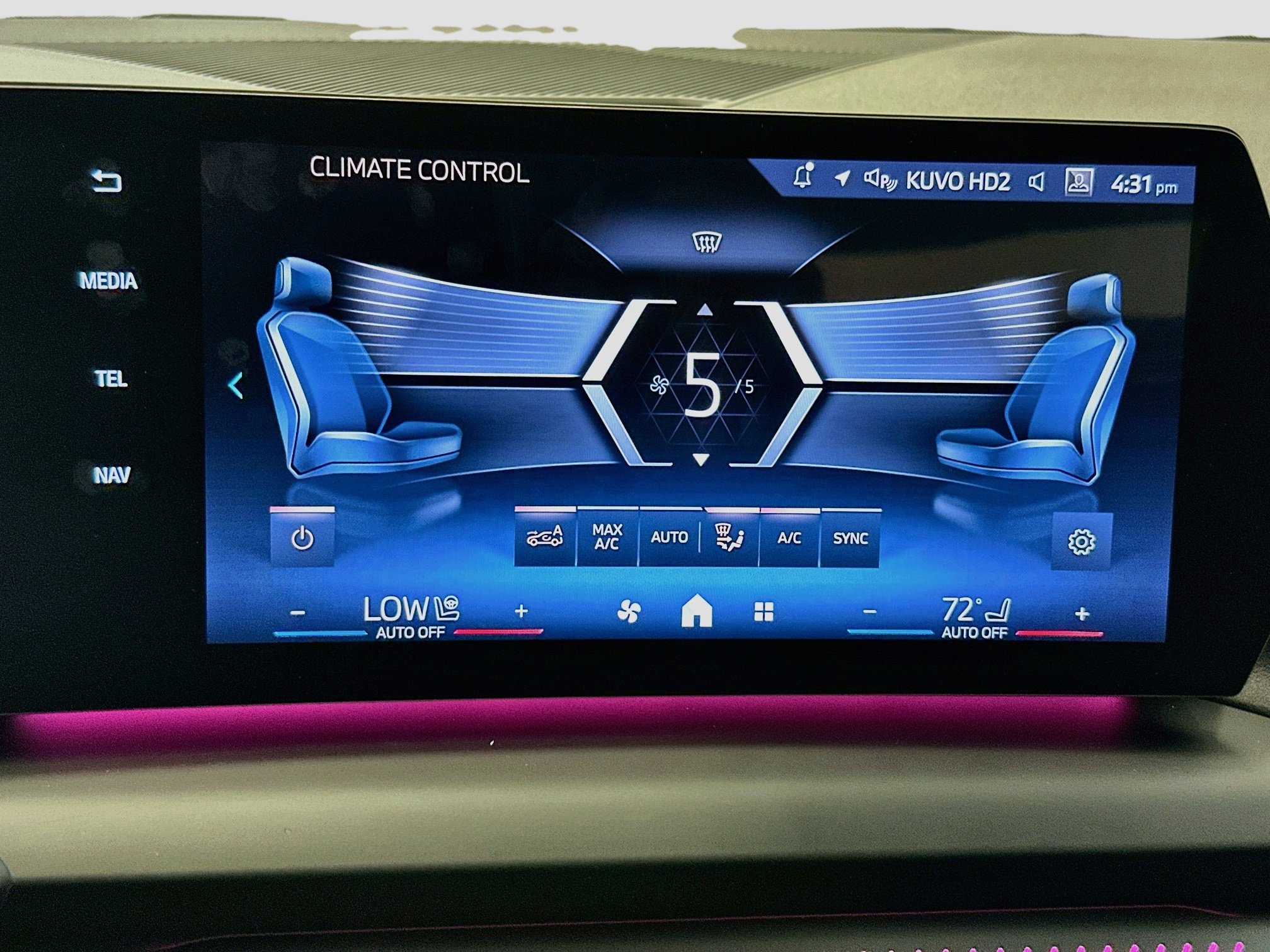 Used 2025 BMW 228i xDrive AWD/4WD image 23