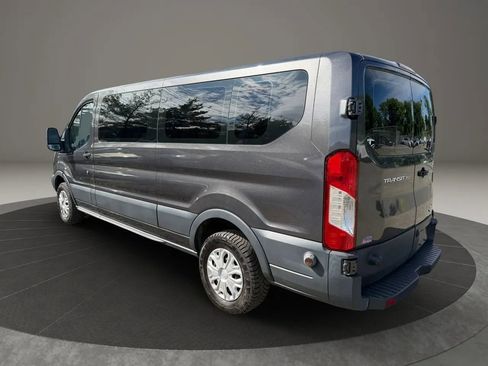 Used 2018 Ford Transit 350 XLT RWD image 7