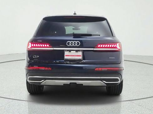 Used 2023 Audi Q7 2.0T Premium w/ Convenience Package AWD/4WD image 6