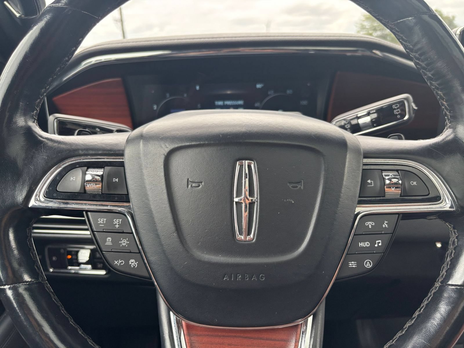 Used 2022 Lincoln Navigator Reserve RWD image 27