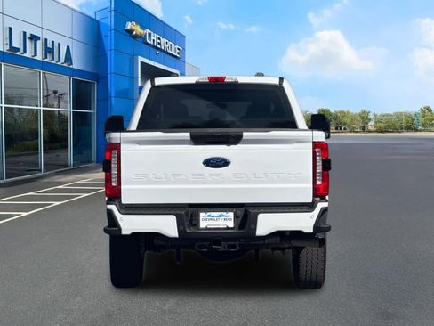 Used 2024 Ford F250 XL w/ STX Appearance Package AWD/4WD image 7