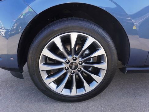 Used 2020 Lincoln Navigator Reserve w/ Luxury Package image 35