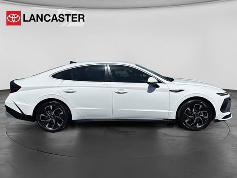Used 2024 Hyundai Sonata SEL FWD image 8