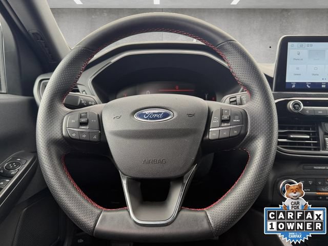 Used 2025 Ford Escape ST-Line AWD/4WD image 21