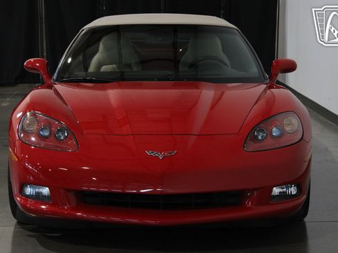 Used 2007 Chevrolet Corvette Convertible w/ Preferred Equipment Group image 13