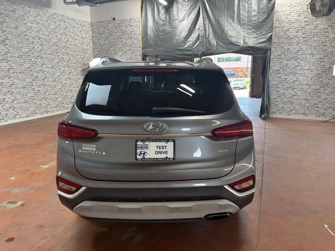 Used 2019 Hyundai Santa Fe SEL AWD/4WD image 6