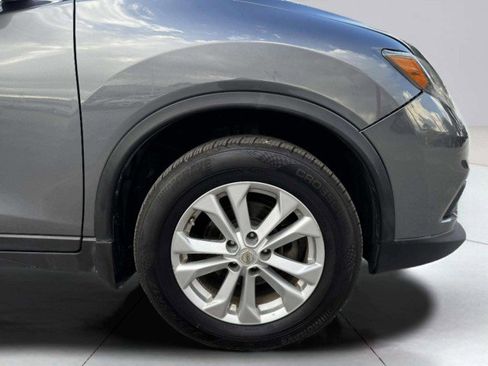 Used 2015 Nissan Rogue SV image 53
