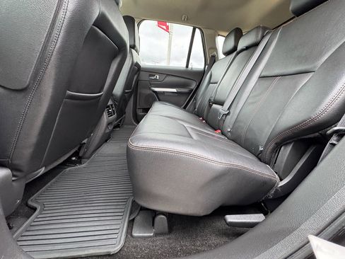 Used 2013 Ford Edge SEL image 23