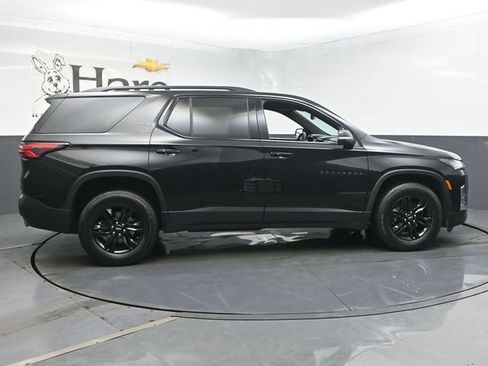 Used 2023 Chevrolet Traverse LT FWD image 39