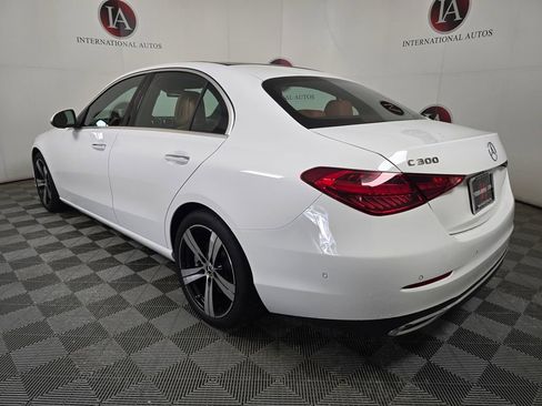 Used 2025 Mercedes-Benz C 300 4MATIC Sedan image 7