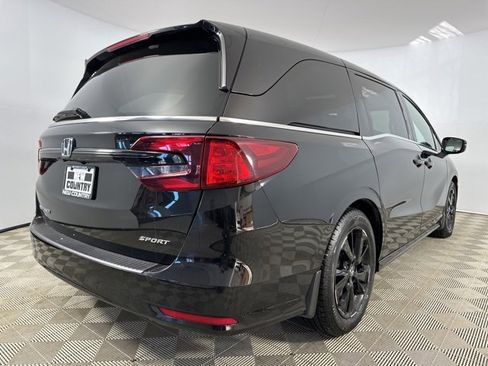 Used 2023 Honda Odyssey Sport image 7