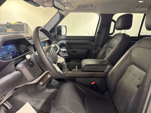 Used 2020 Land Rover Defender 110 HSE AWD/4WD image 11