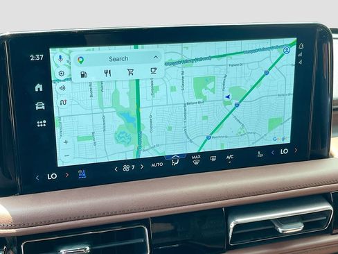 Used 2025 Lincoln Aviator Reserve w/ Equipment Group 201A AWD/4WD image 13