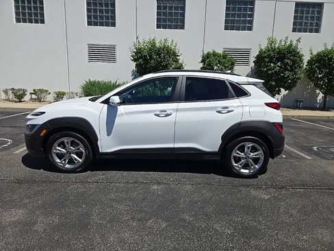 Certified 2023 Hyundai Kona SEL AWD/4WD image 5