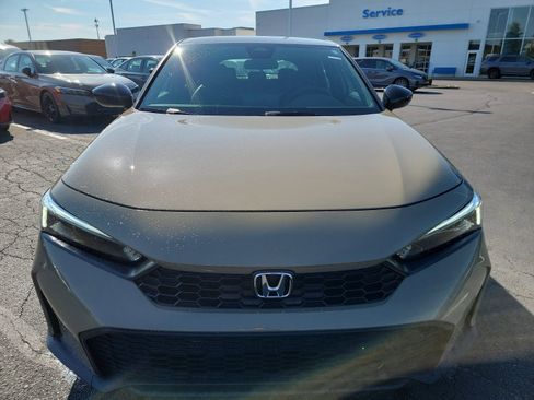 Used 2026 Honda Civic Sport image 2