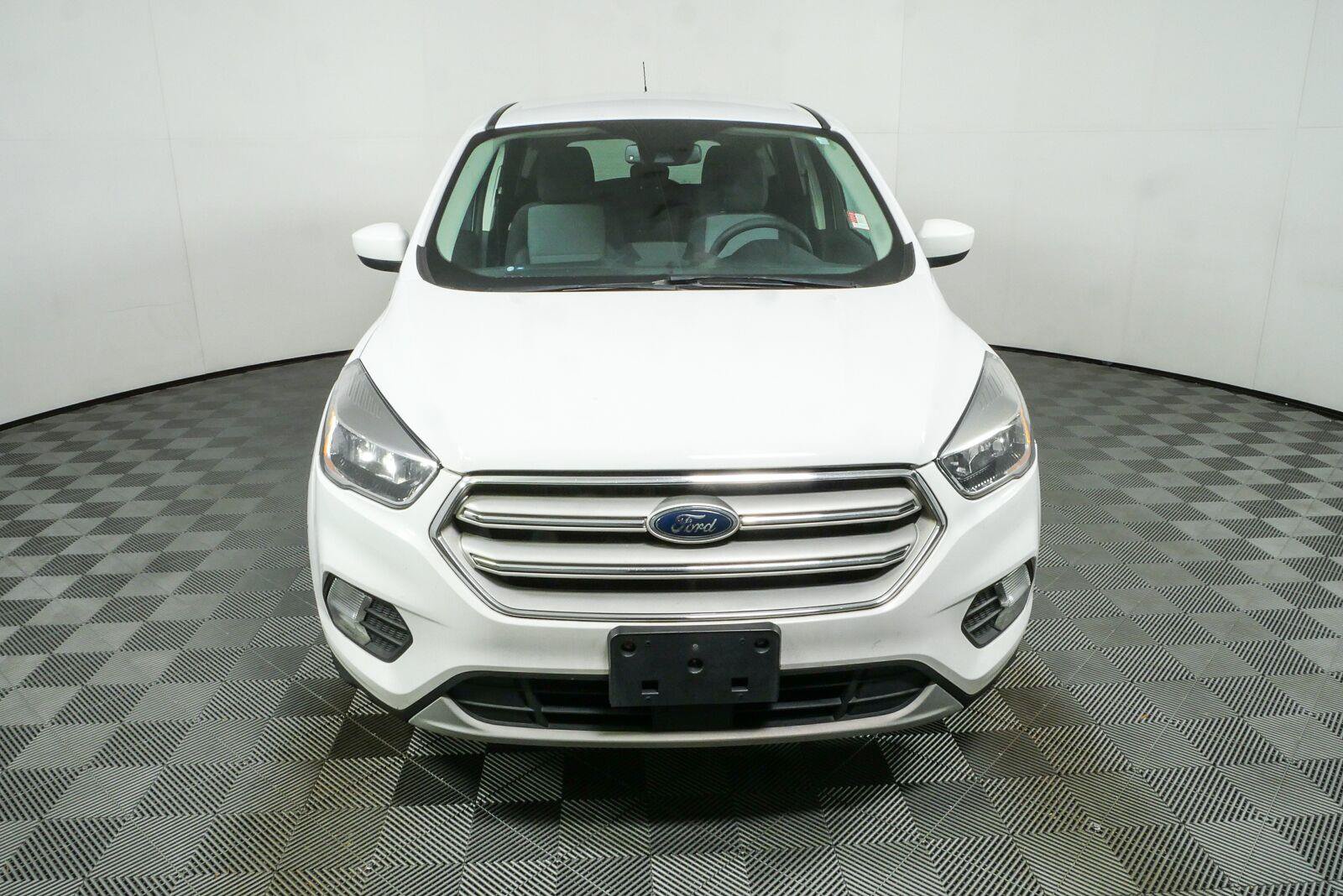Used 2019 Ford Escape SE FWD image 24
