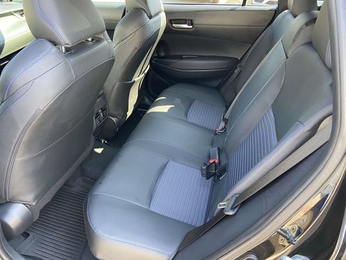 Used 2025 Toyota Corolla Cross AWD Hybrid w/ Convenience Package image 21