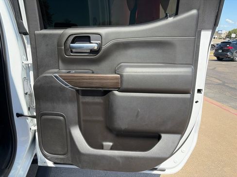 Used 2022 Chevrolet Silverado 1500 RST AWD/4WD image 13