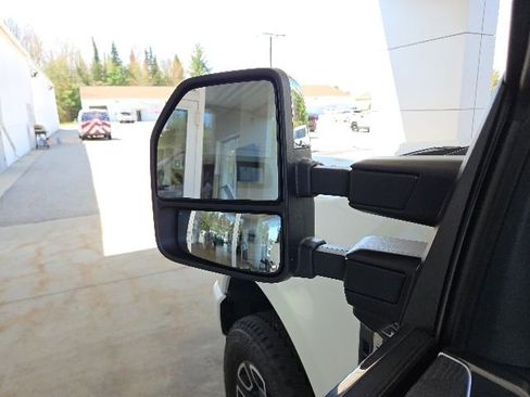 Used 2023 Ford F350 Platinum AWD/4WD image 52
