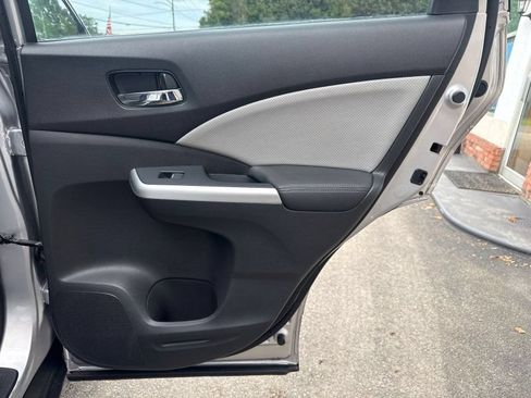 Used 2016 Honda CR-V EX-L image 19