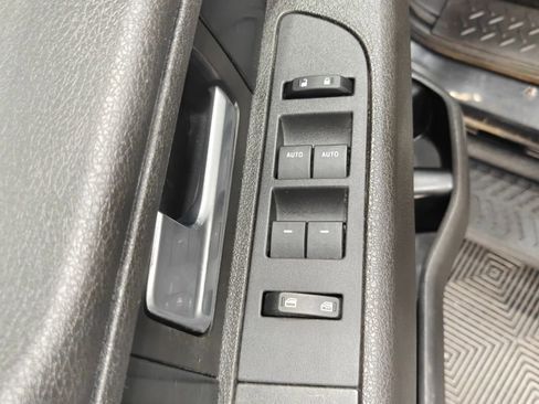 Used 2014 Ford F150 FX4 w/ Equipment Group 402A Luxury AWD/4WD image 44