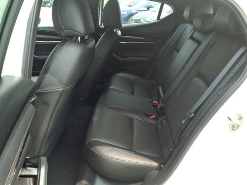 Used 2024 MAZDA MAZDA3 Hatchback w/Premium Plus Pkg AWD/4WD image 19