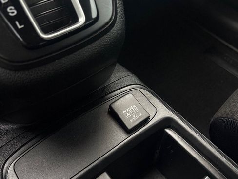 Used 2016 Honda CR-V LX image 17
