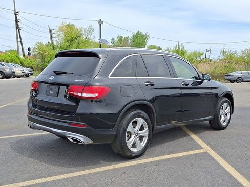 Used 2018 Mercedes-Benz GLC 300 4MATIC image 6