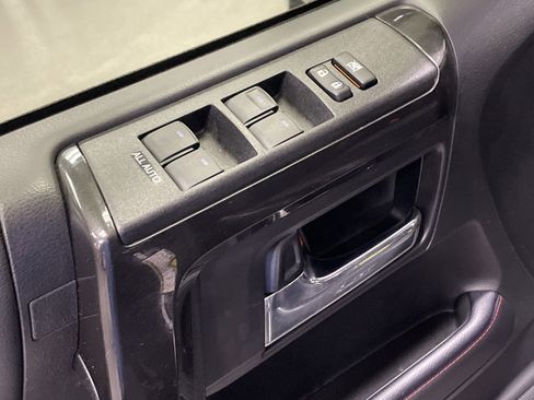 Certified 2023 Toyota 4Runner TRD Off-Road Premium image 15