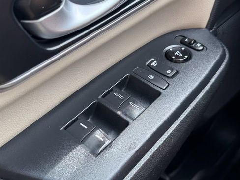 Certified 2019 Honda CR-V EX-L image 28