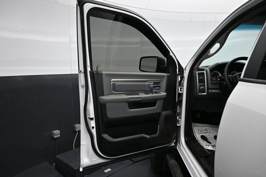 Used 2017 RAM 2500 SLT AWD/4WD image 11