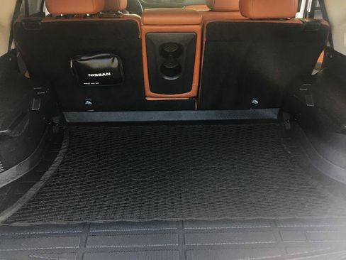 Used 2018 Nissan Rogue SL w/ Premium Package AWD/4WD image 20