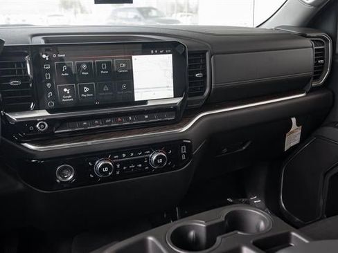 Used 2024 GMC Sierra 1500 Elevation image 55